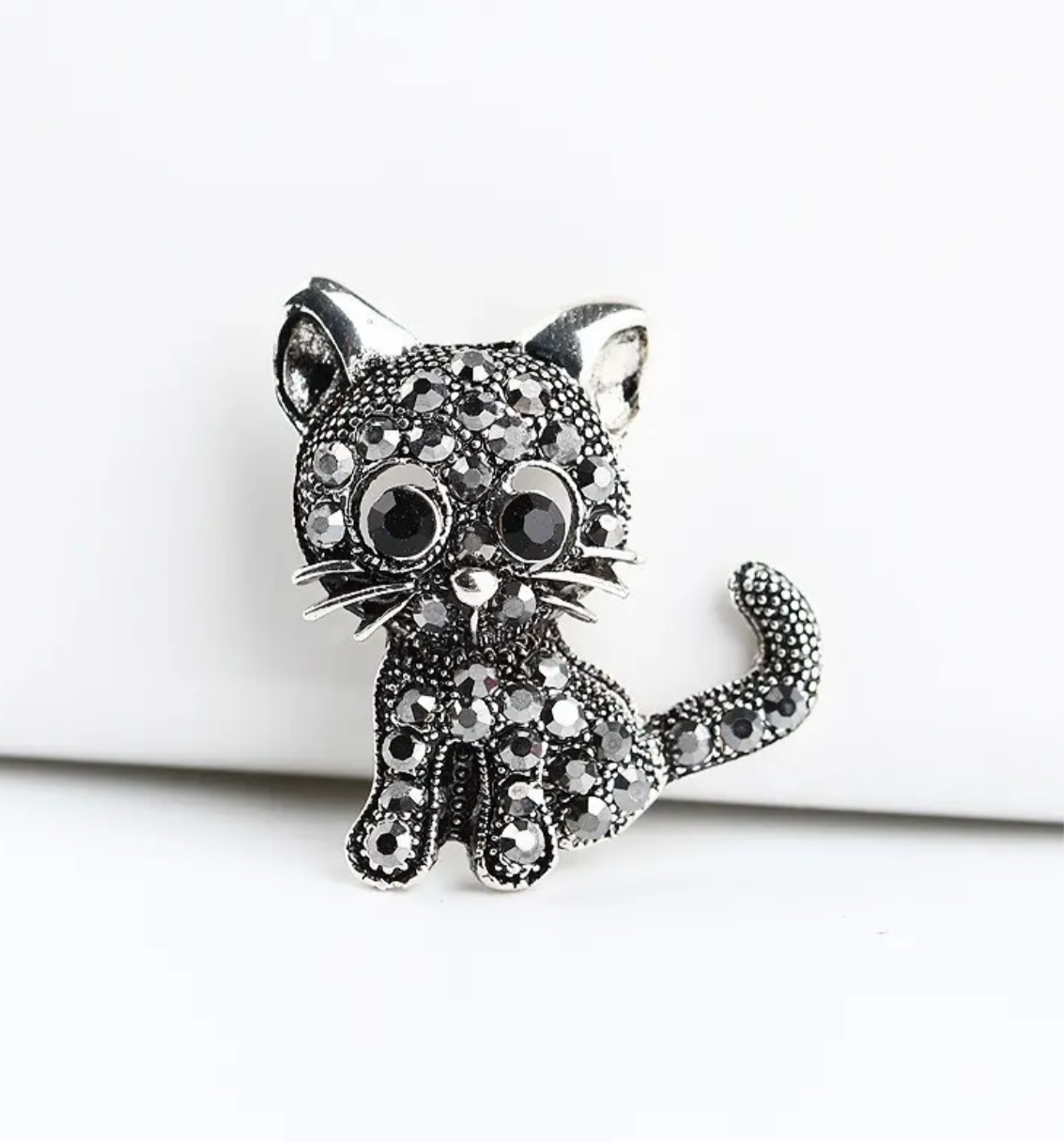 Prendedor gatito Plata