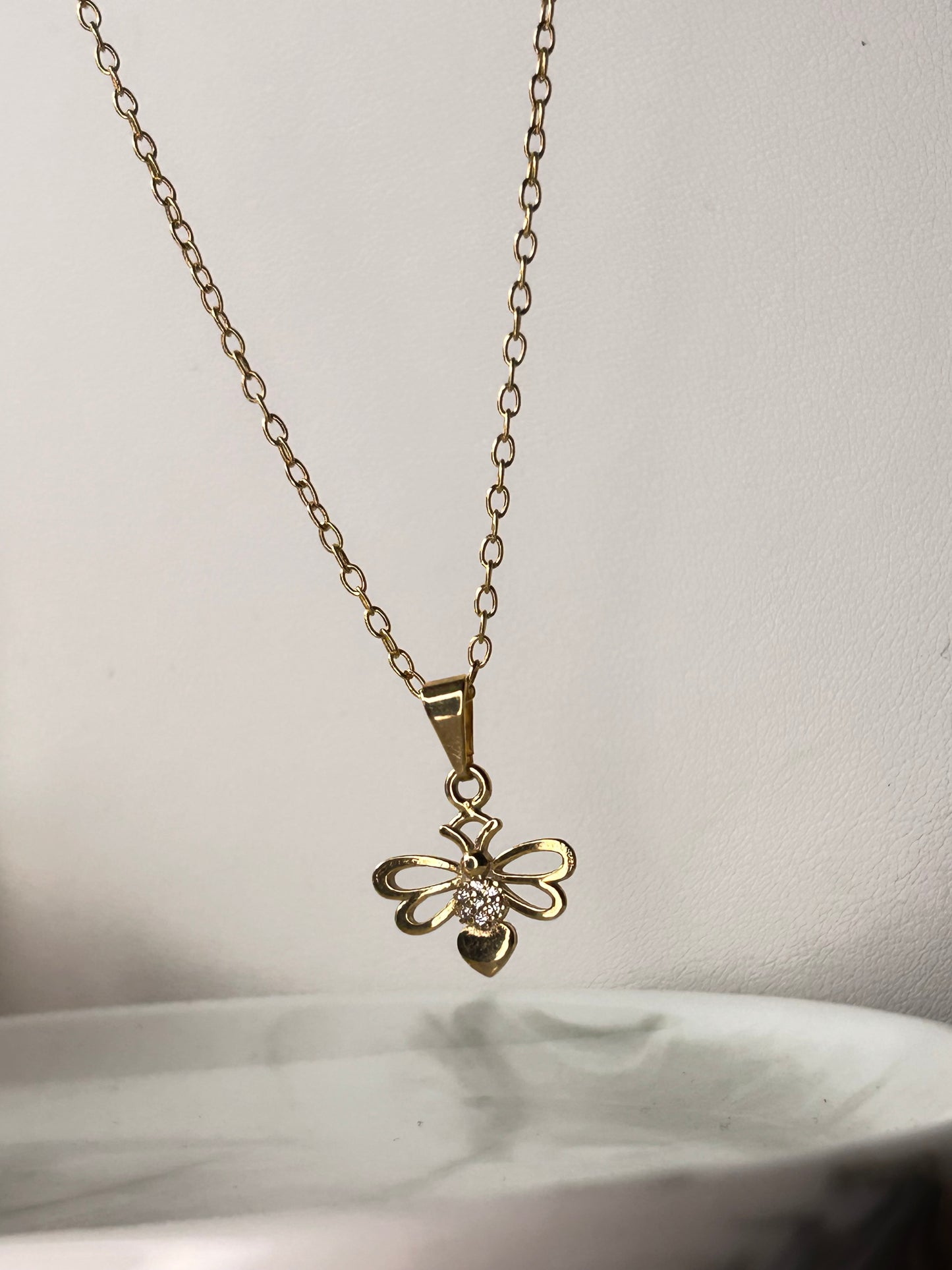 Conjunto abejita
