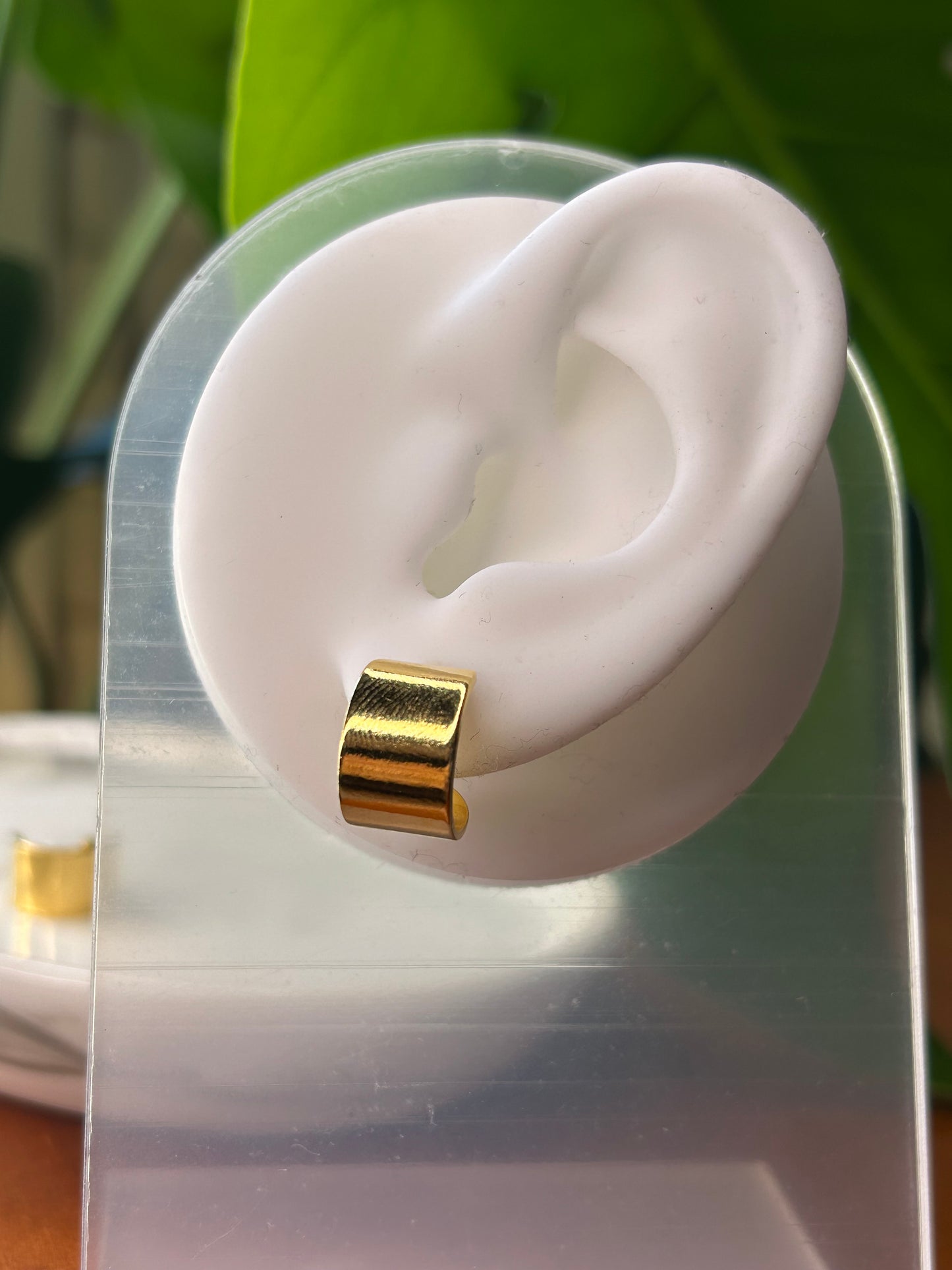 Aros dorados anchos