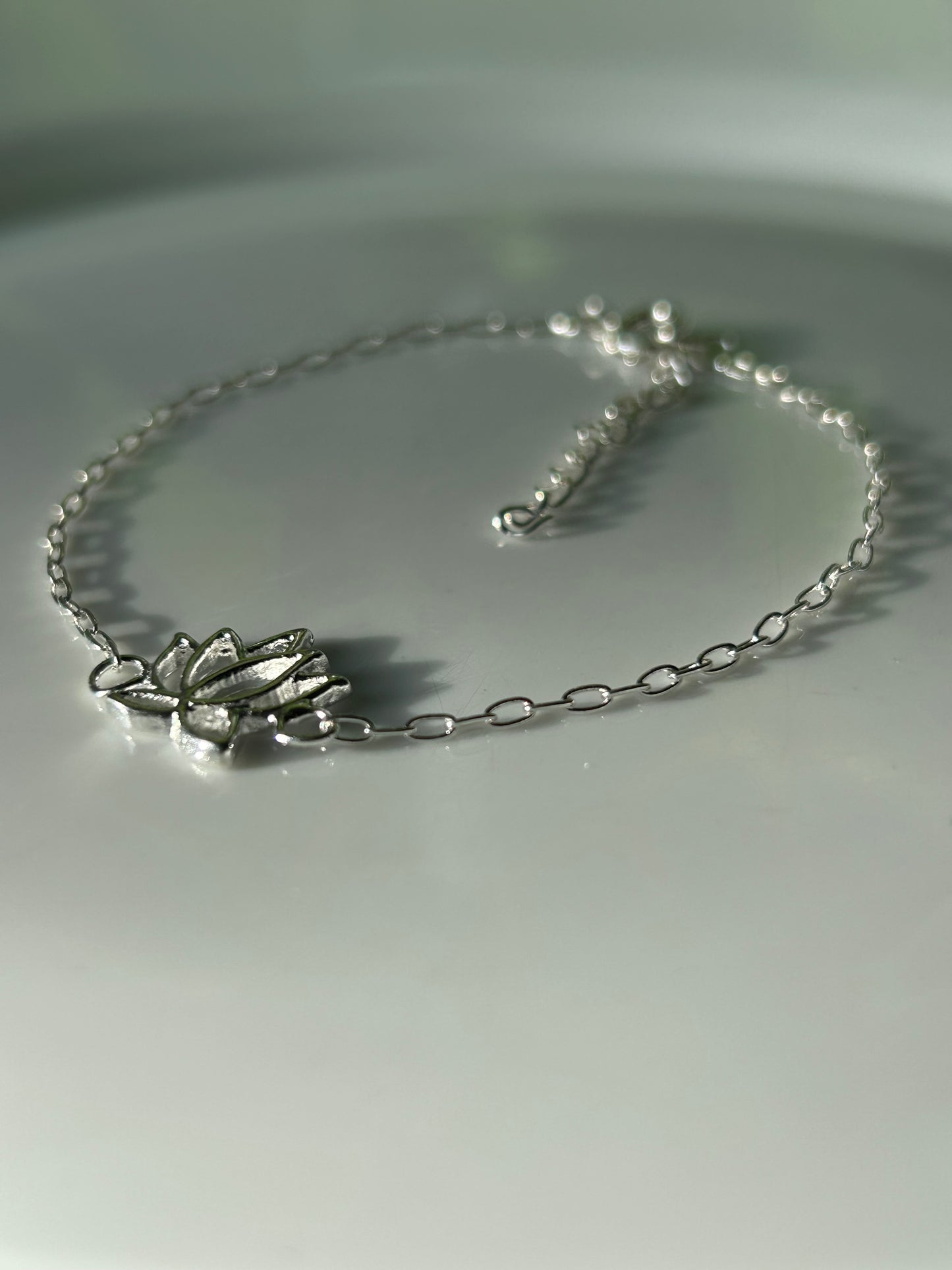 Pulsera flor de loto