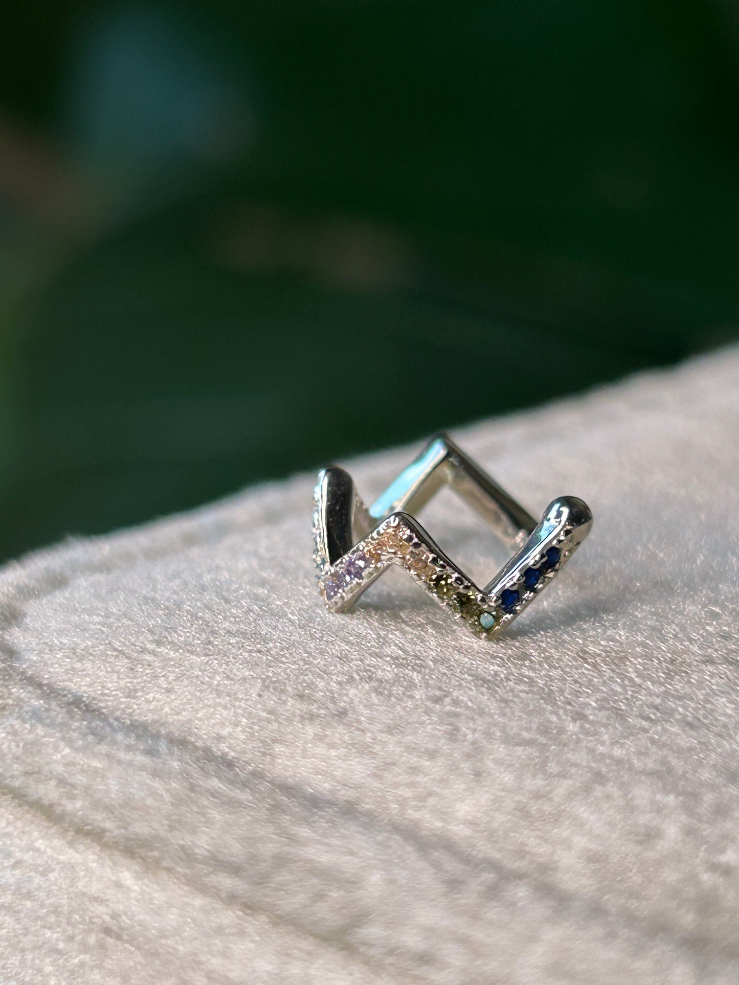 Ear cuff Zig zag colores