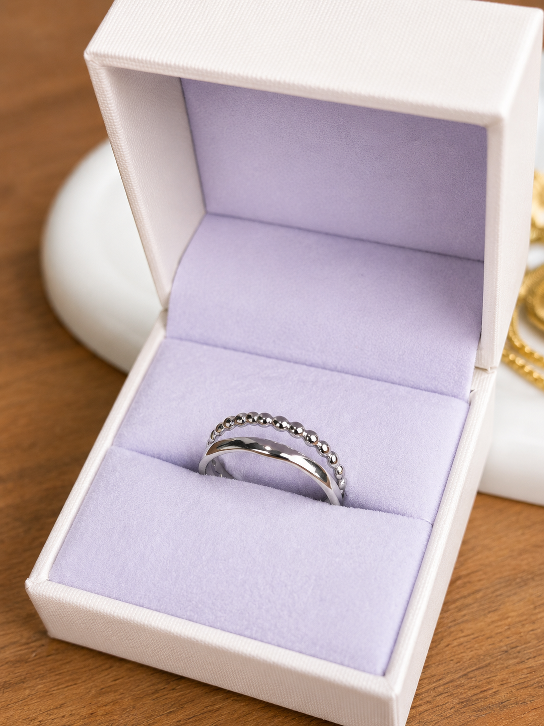 Anillo Lumila