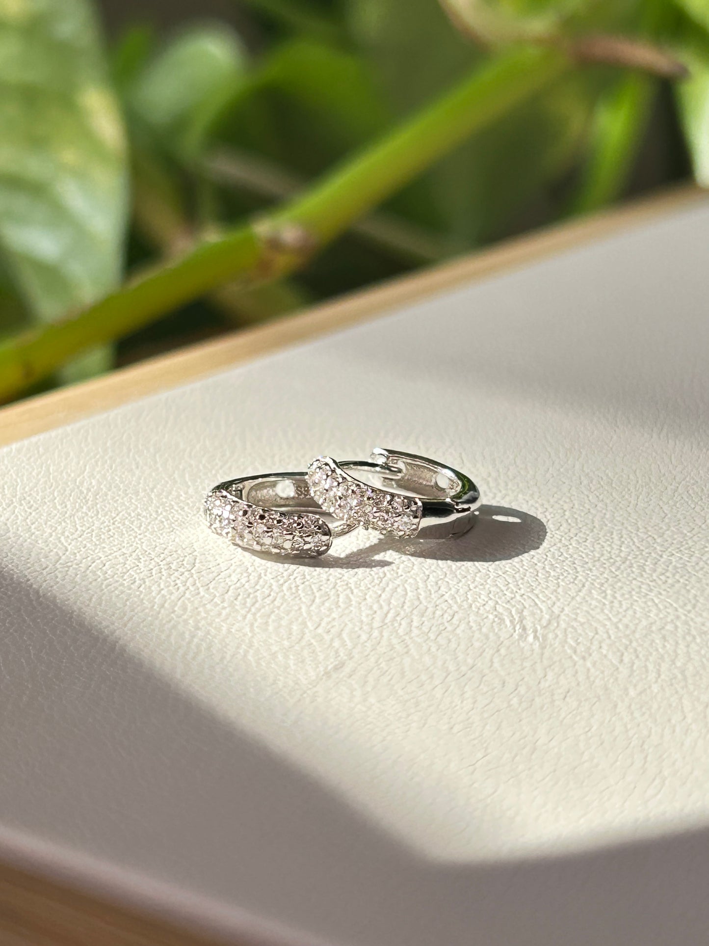 Aritos argollitas circonias dobles