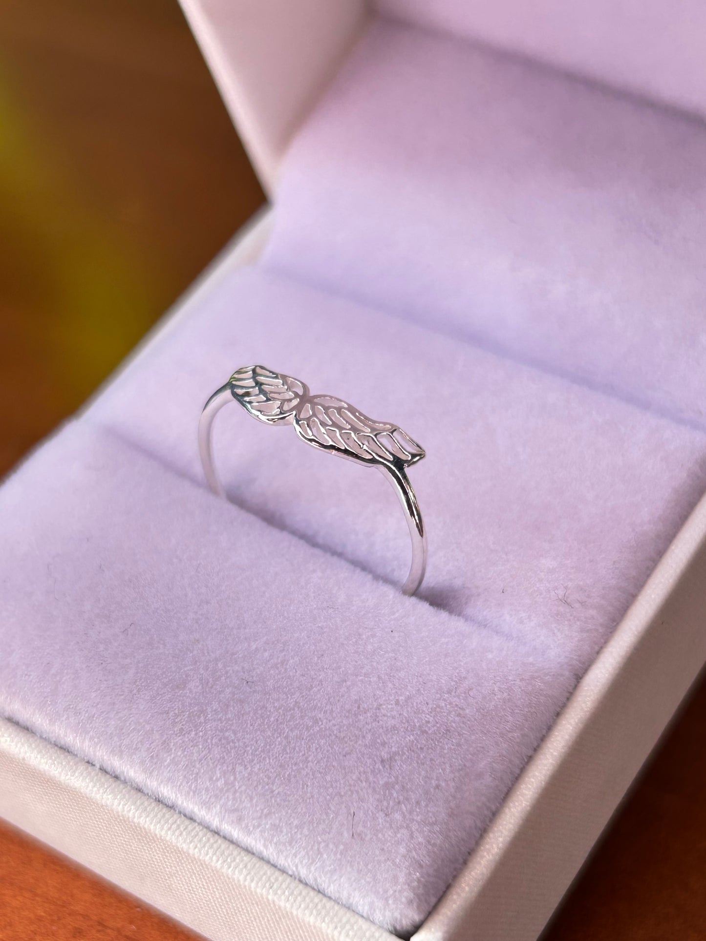 Anillo alas calado