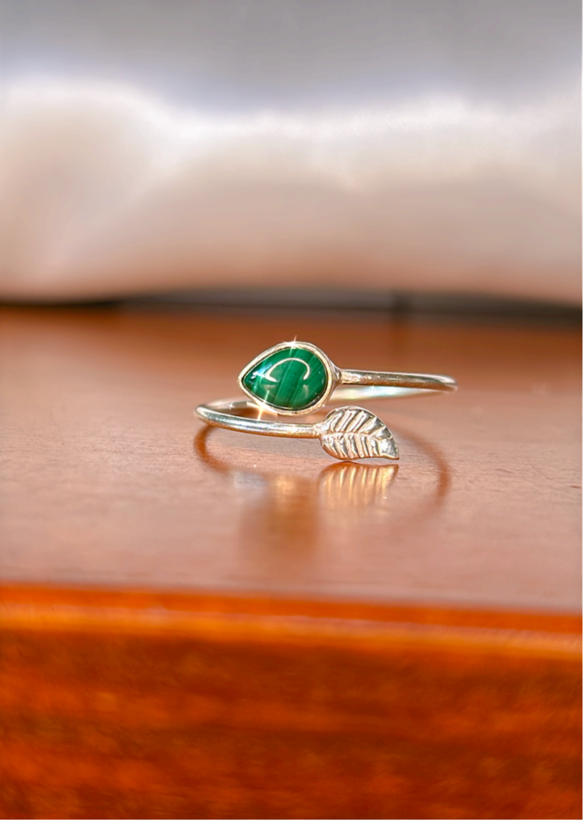 Anillo semi ajustable malaquita
