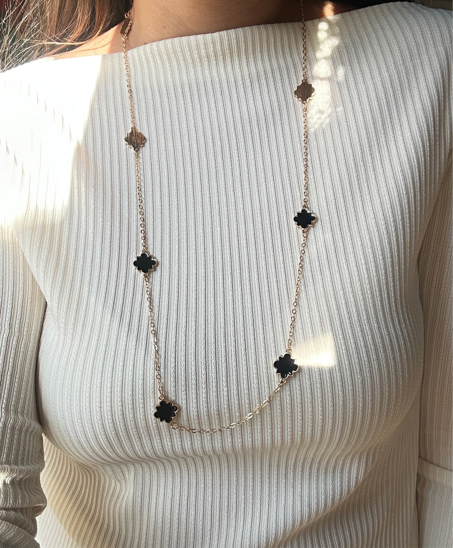 Maxi collar geométrico B