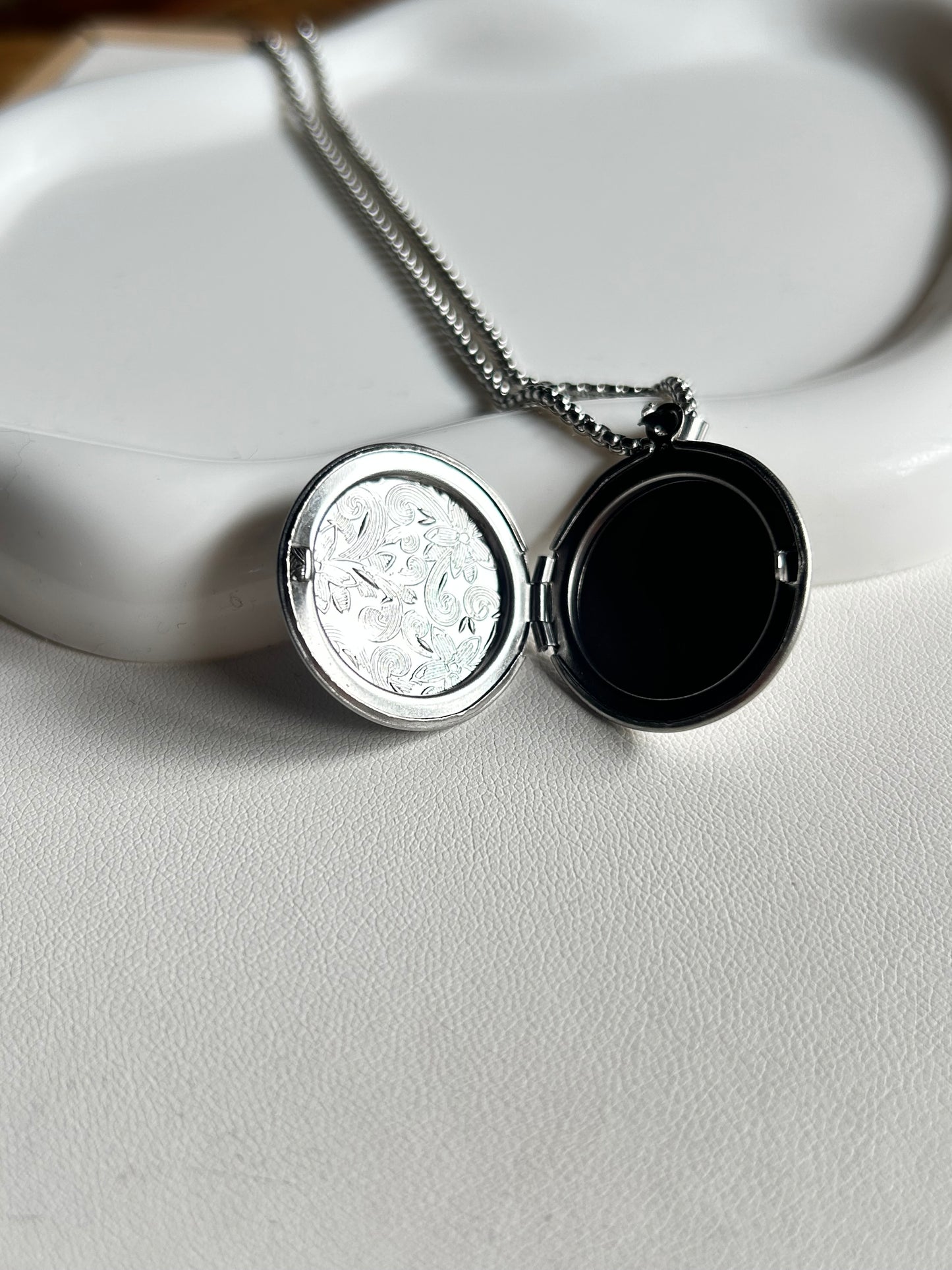Collar relicario Silver