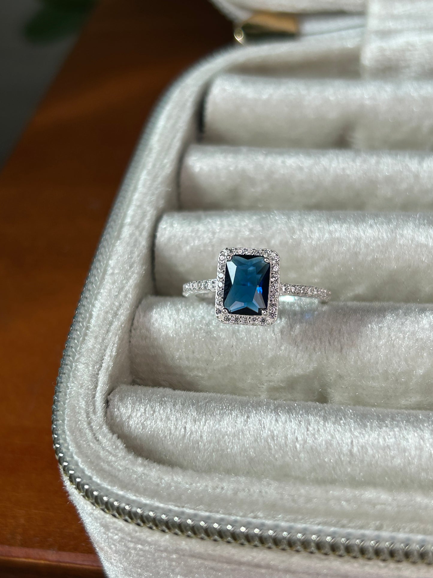 Anillo Deep Blue