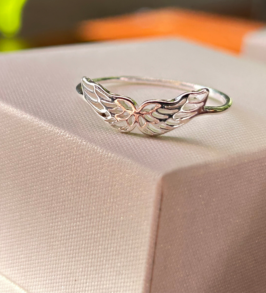 Anillo alas calado