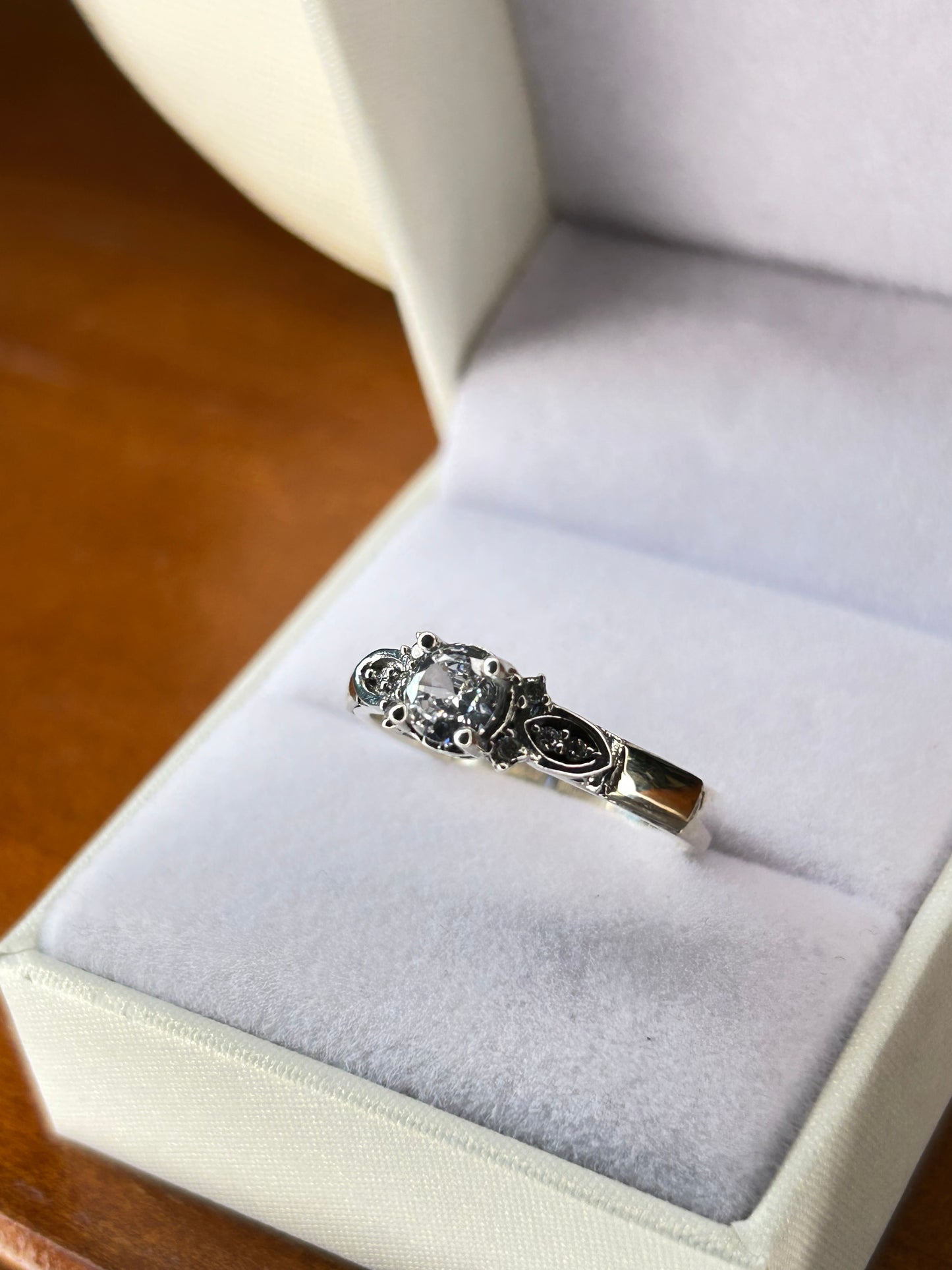 Anillo Solitario Plata y Oro