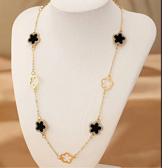 Maxi collar flores caladas