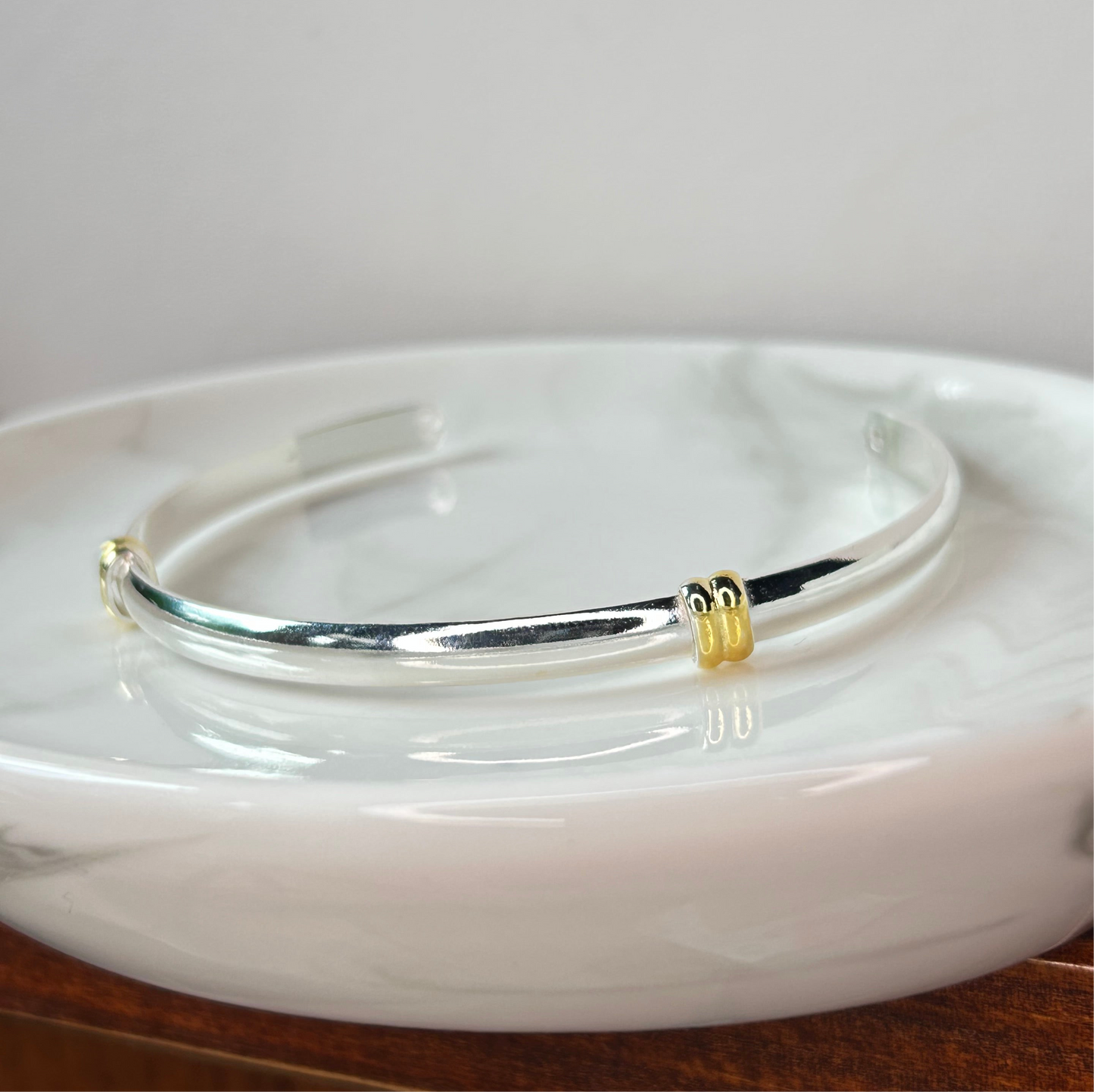 Esclava lisa abierta