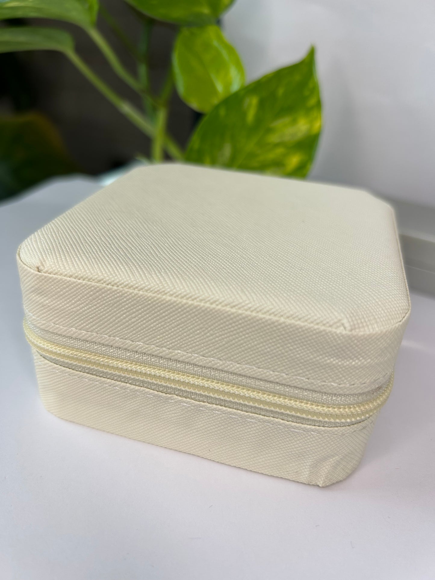 Alhajero Travel crema cuadrado