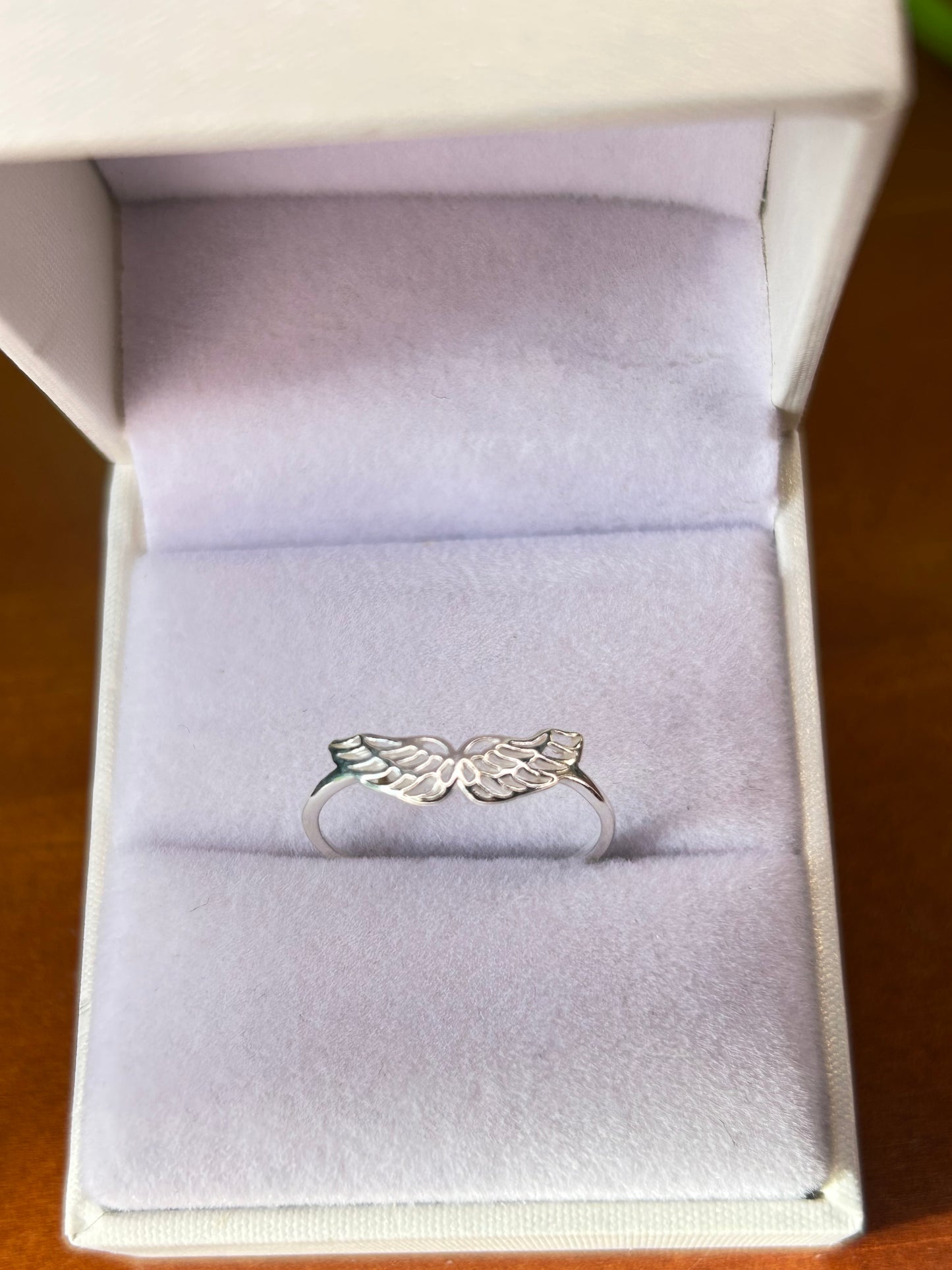 Anillo alas calado