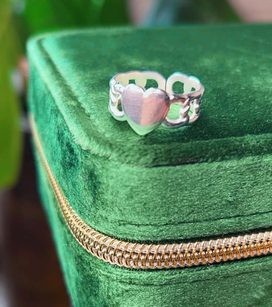 Anillo corazón y cadenas semi regulable