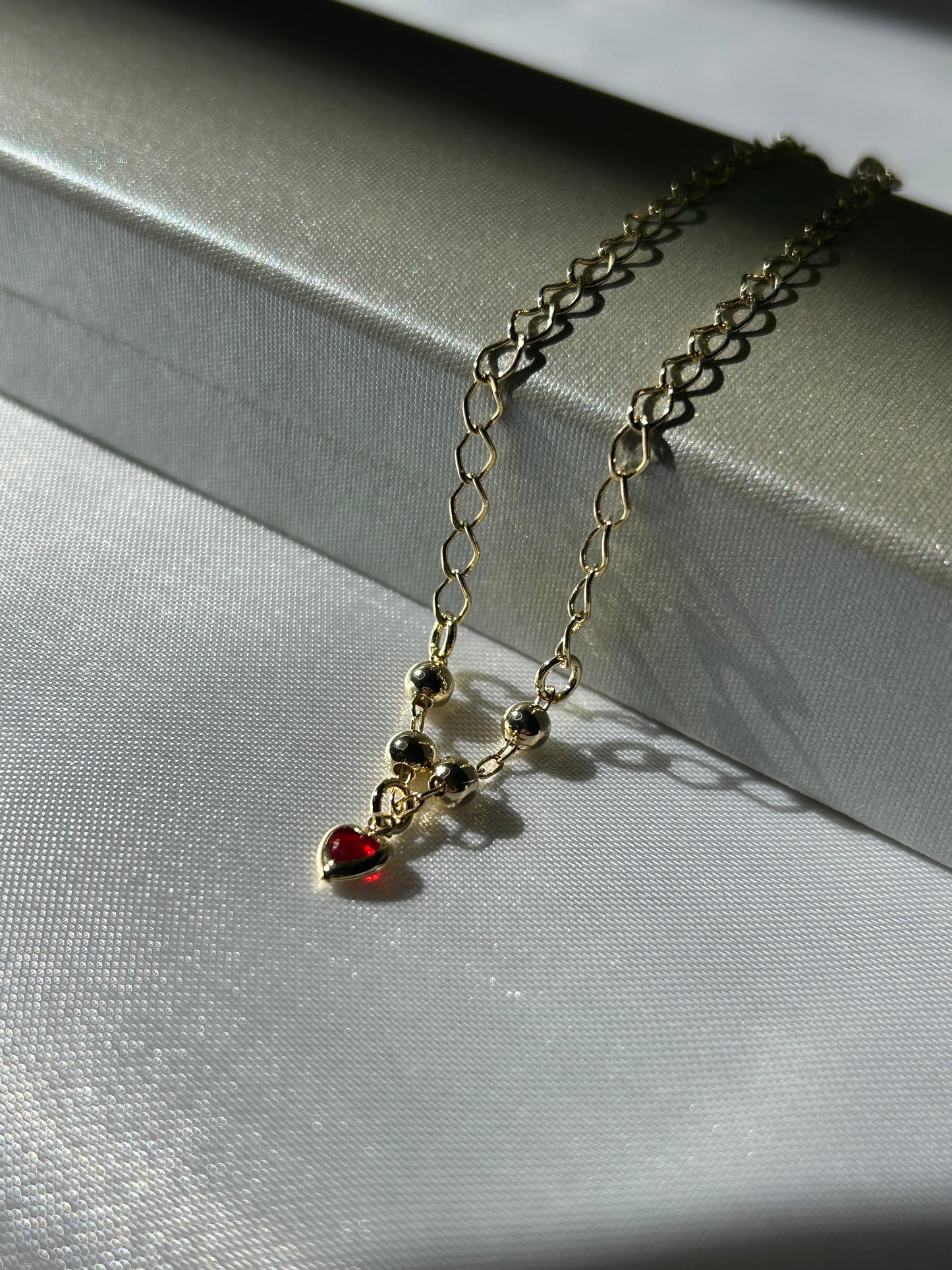 Pulsera corazón rojo