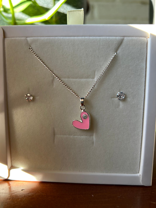 Conjunto corazón rosa