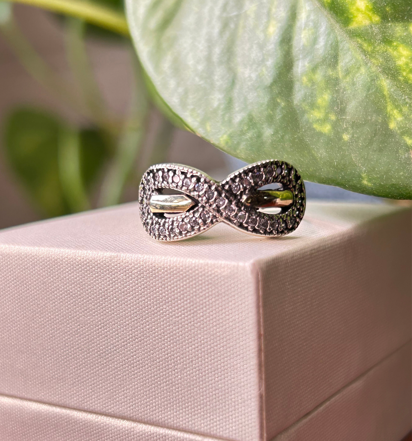 Anillo plata y oro infinito