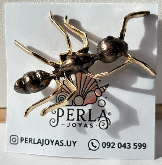Prendedor Hormiga Brown