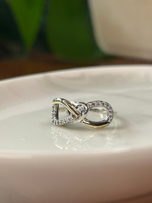 Anillo corazón e infinito