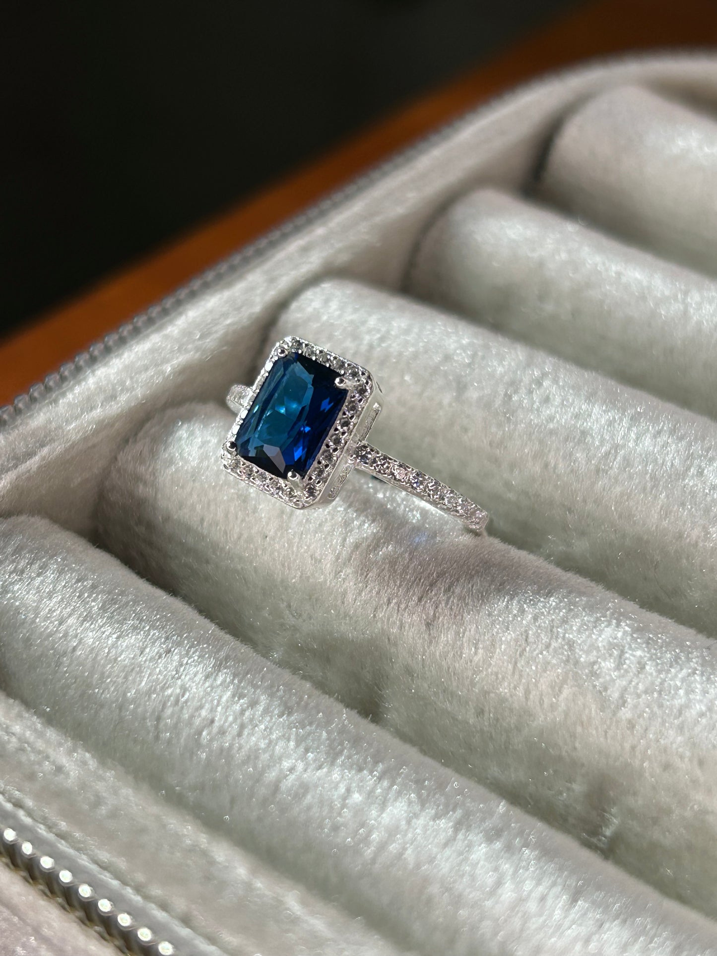 Anillo Deep Blue