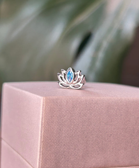 Solitario Flor de Loto