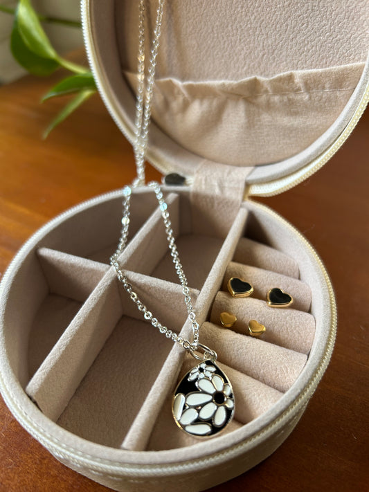 Alhajero armado modelo 10