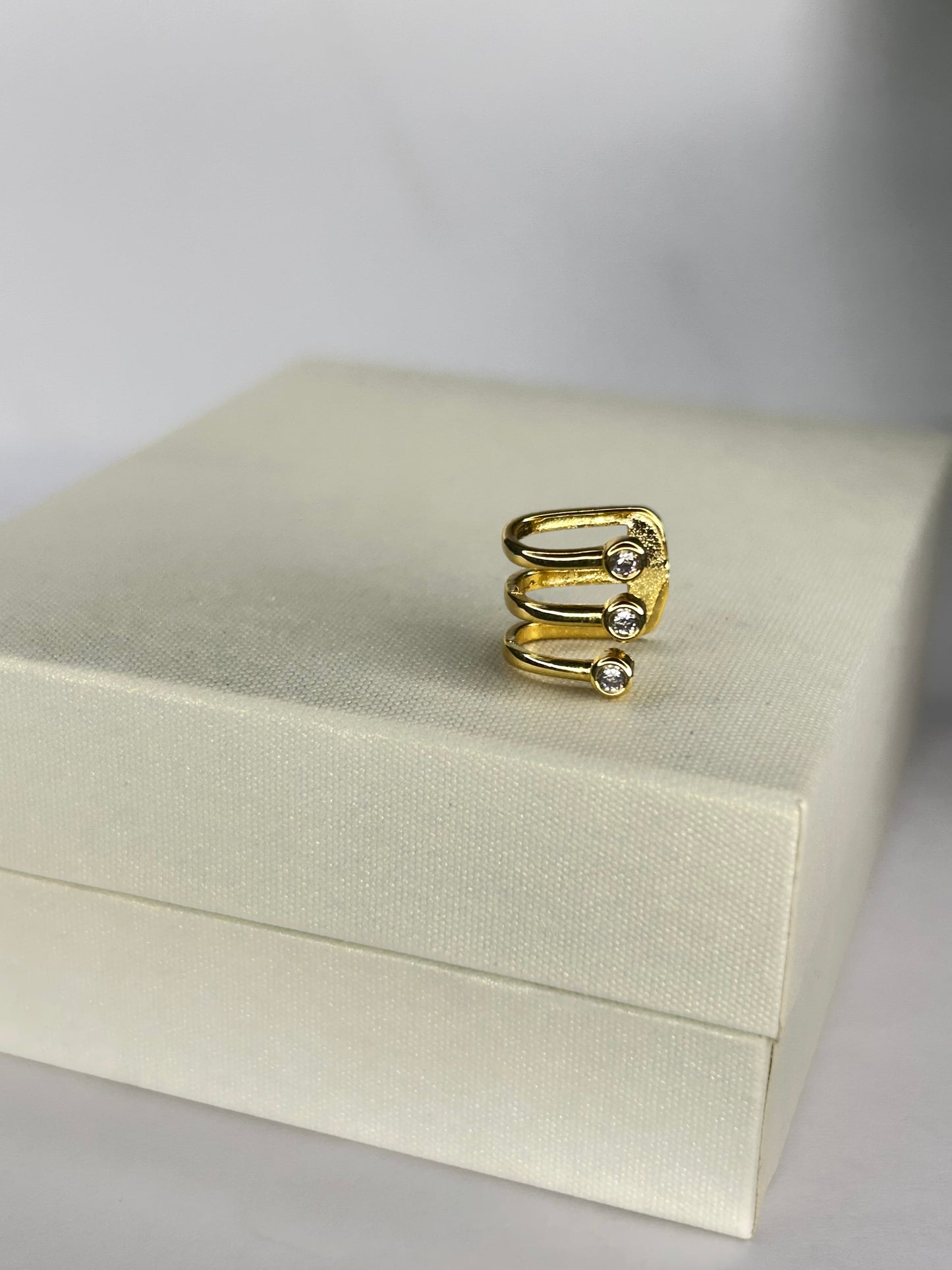 Ear Cuff triple línea