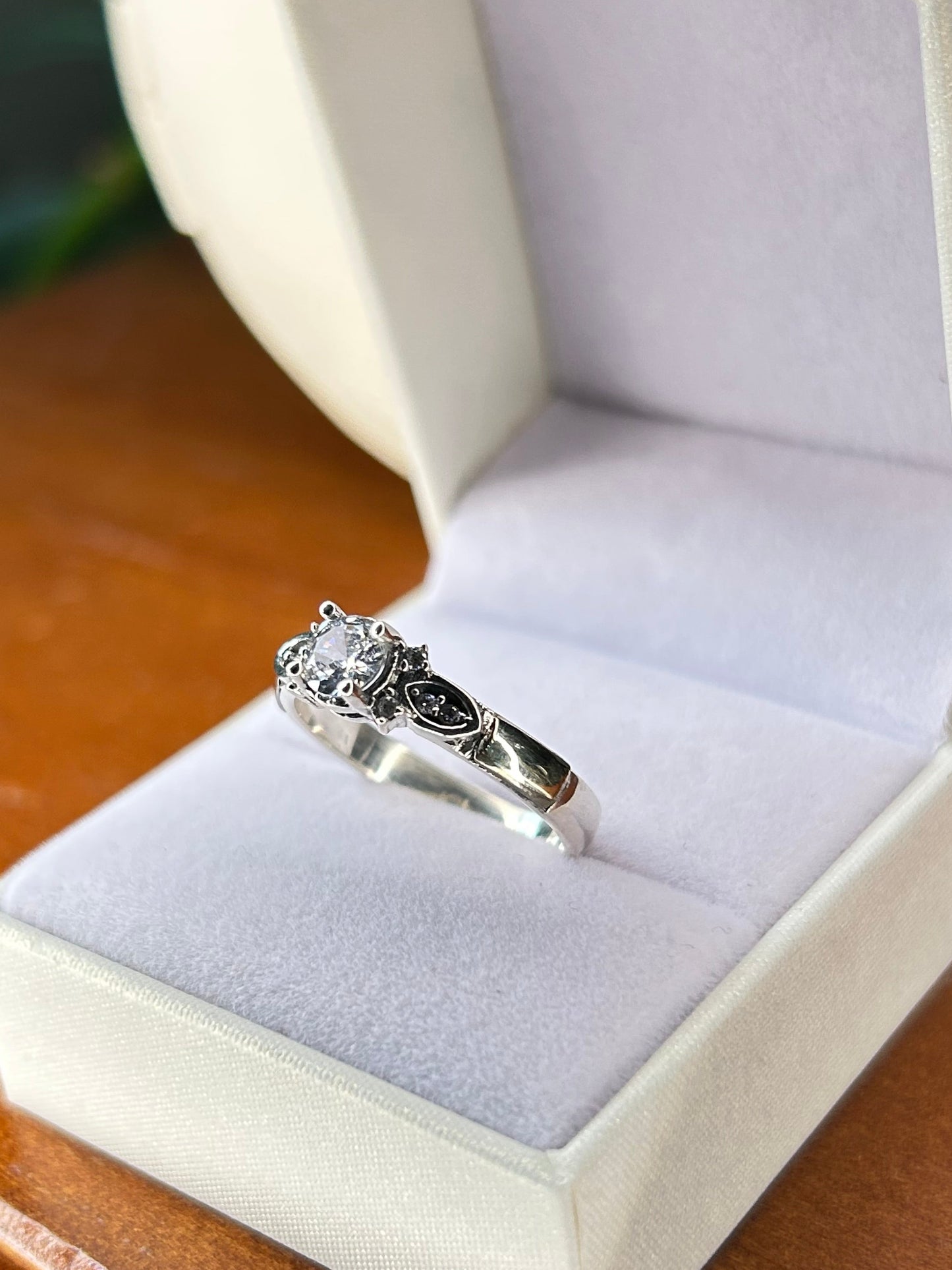 Anillo Solitario Plata y Oro