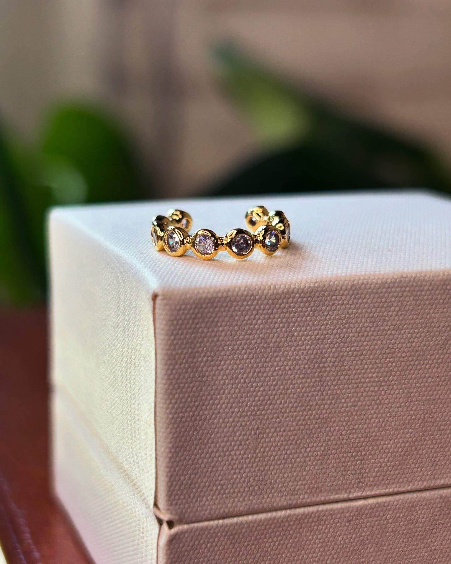 Ear cuff puntos de luz