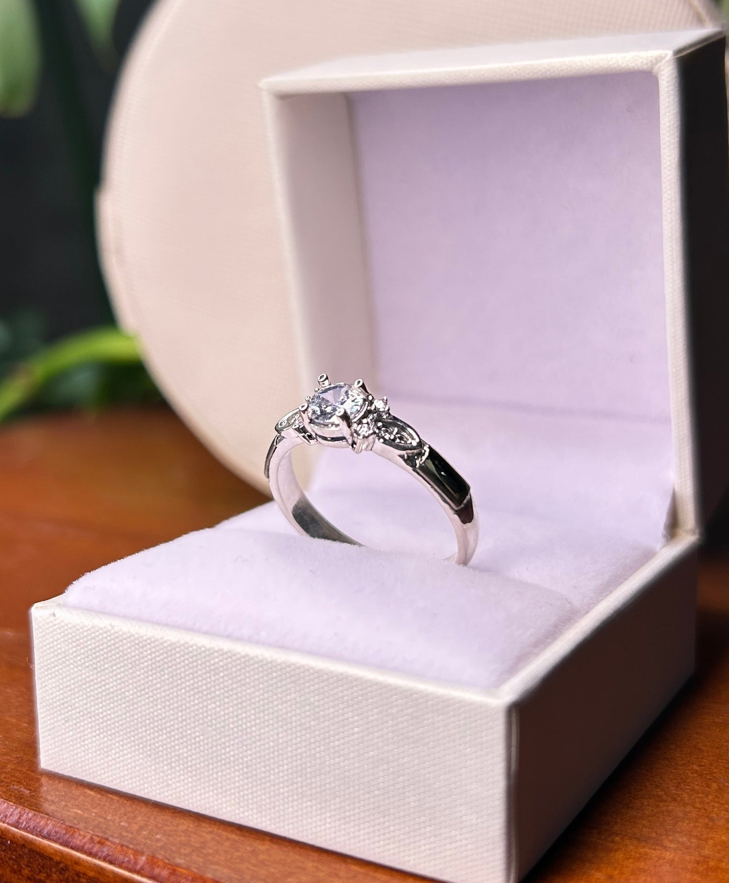 Anillo Solitario Plata y Oro