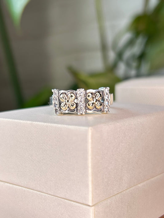 Anillo Flor Plata y Oro