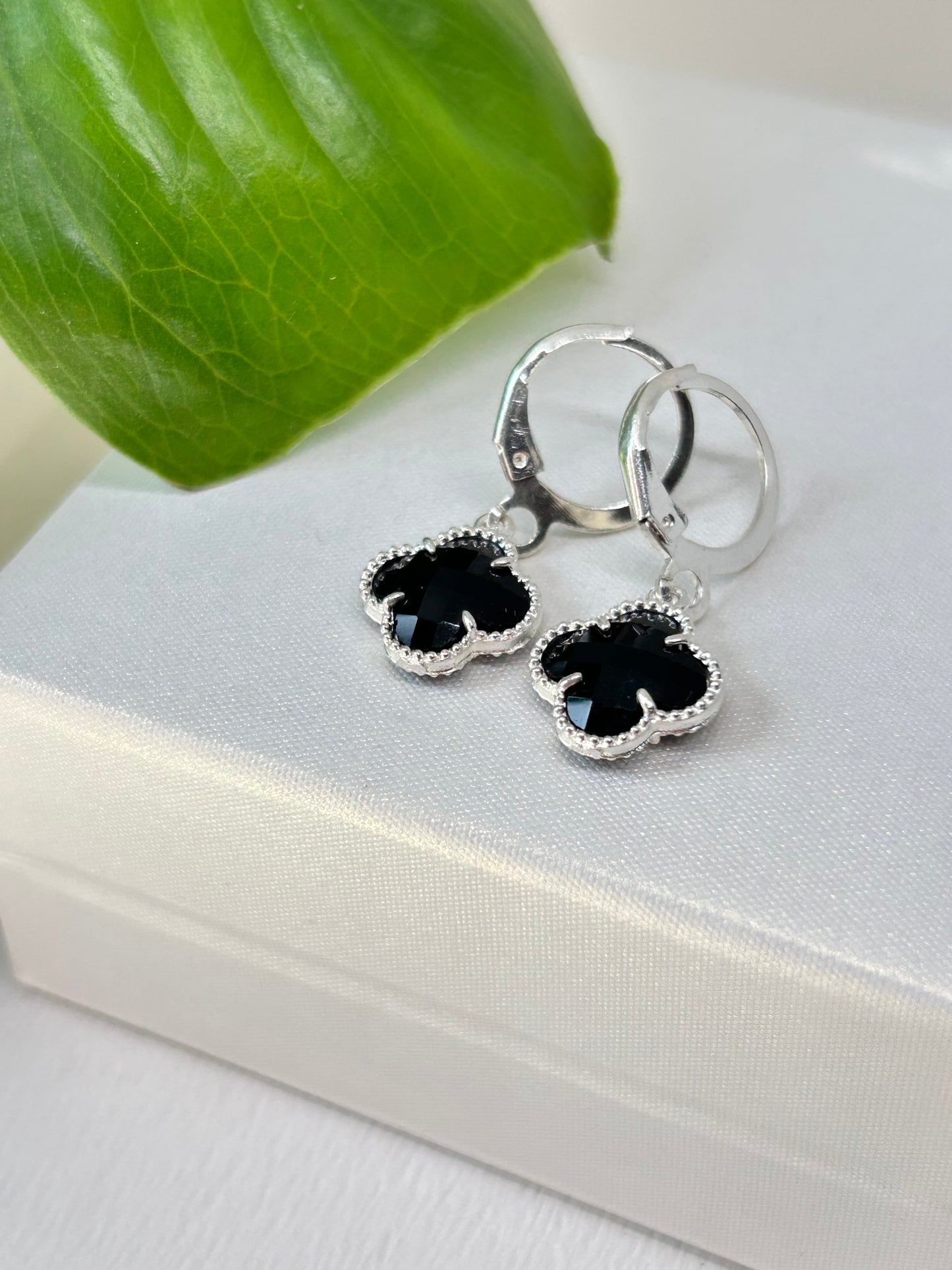 Aros Clover Noir