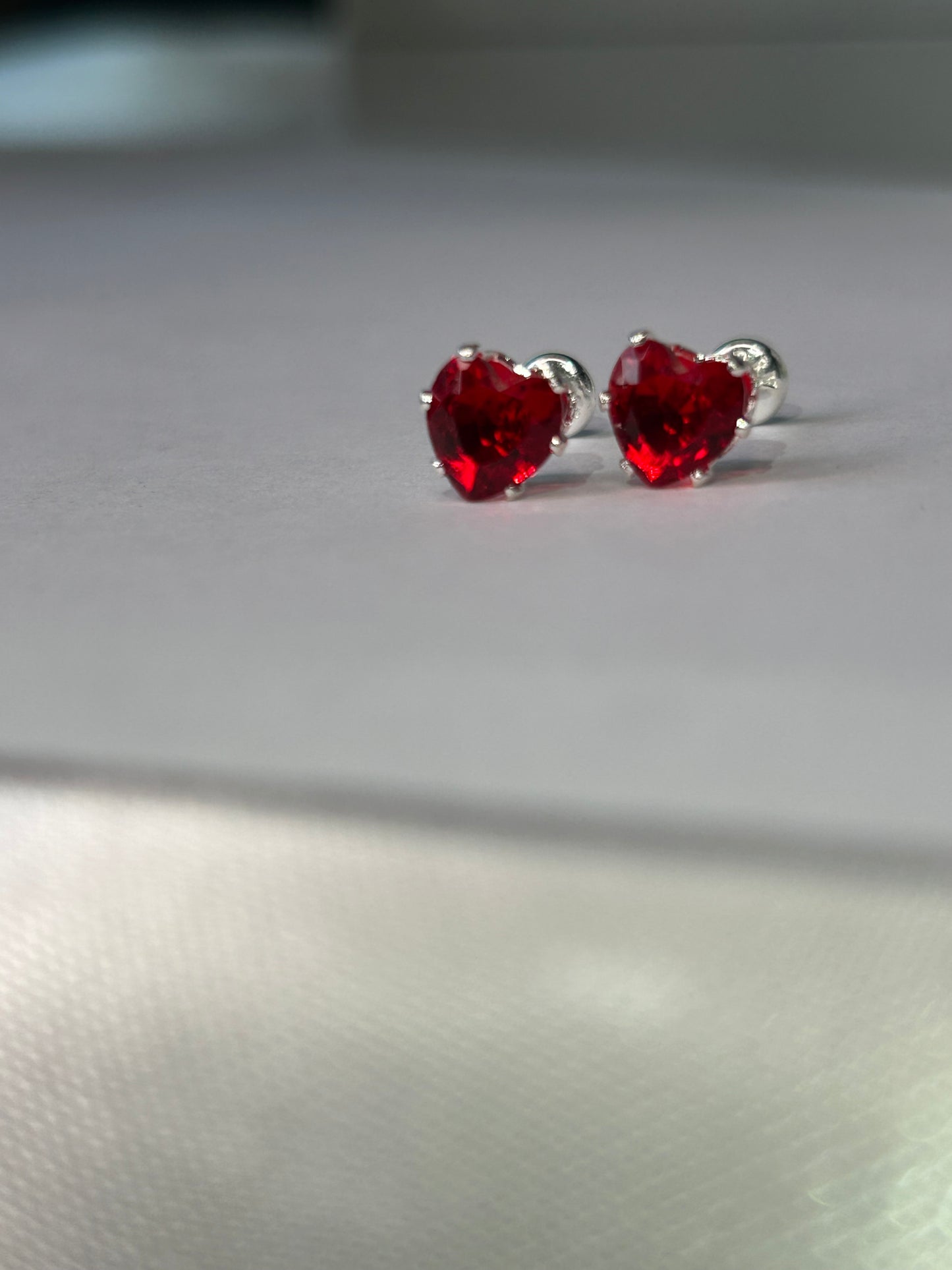 Caravanas corazón rojo