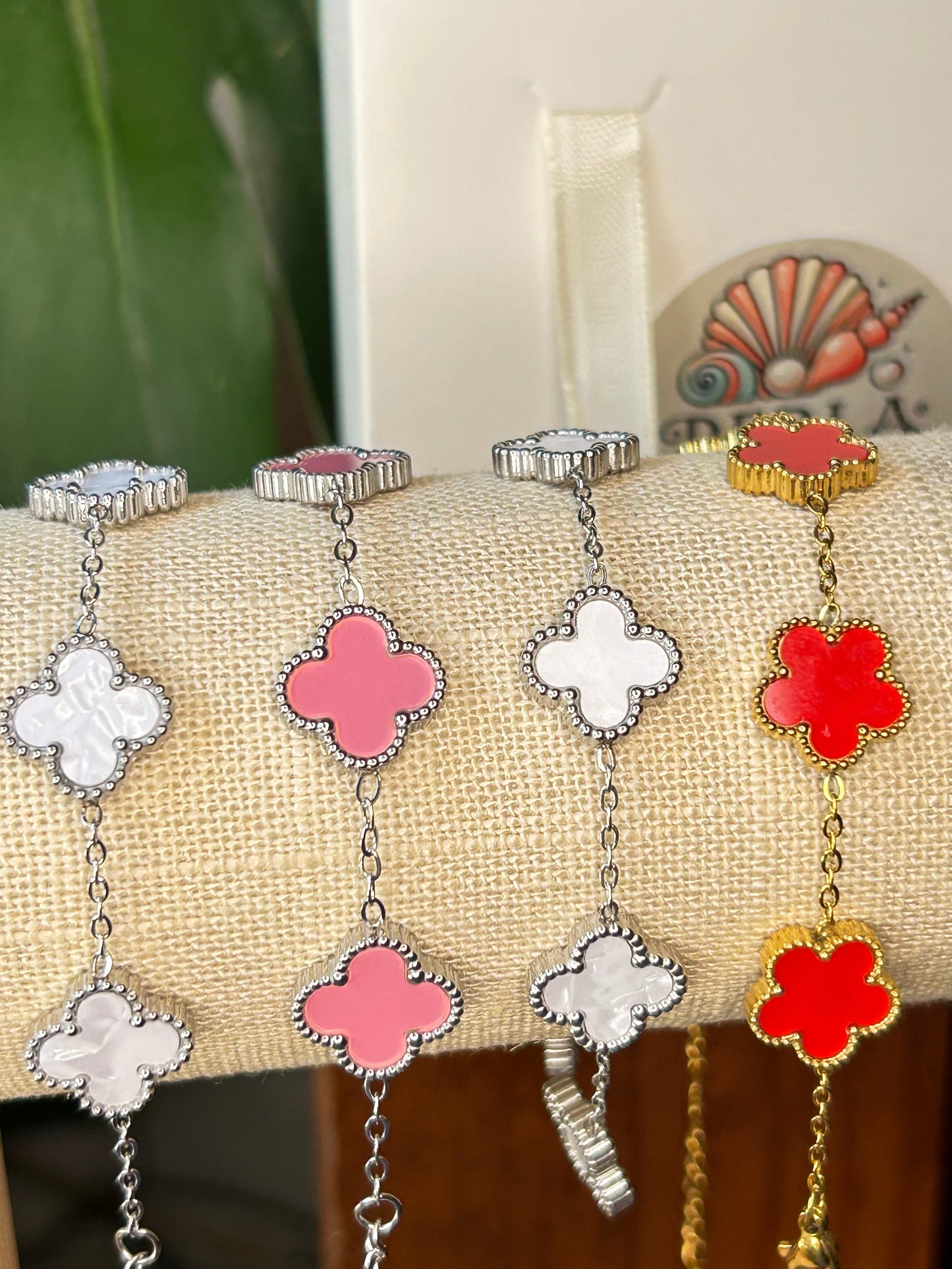 Pulseras Flor estilo VC