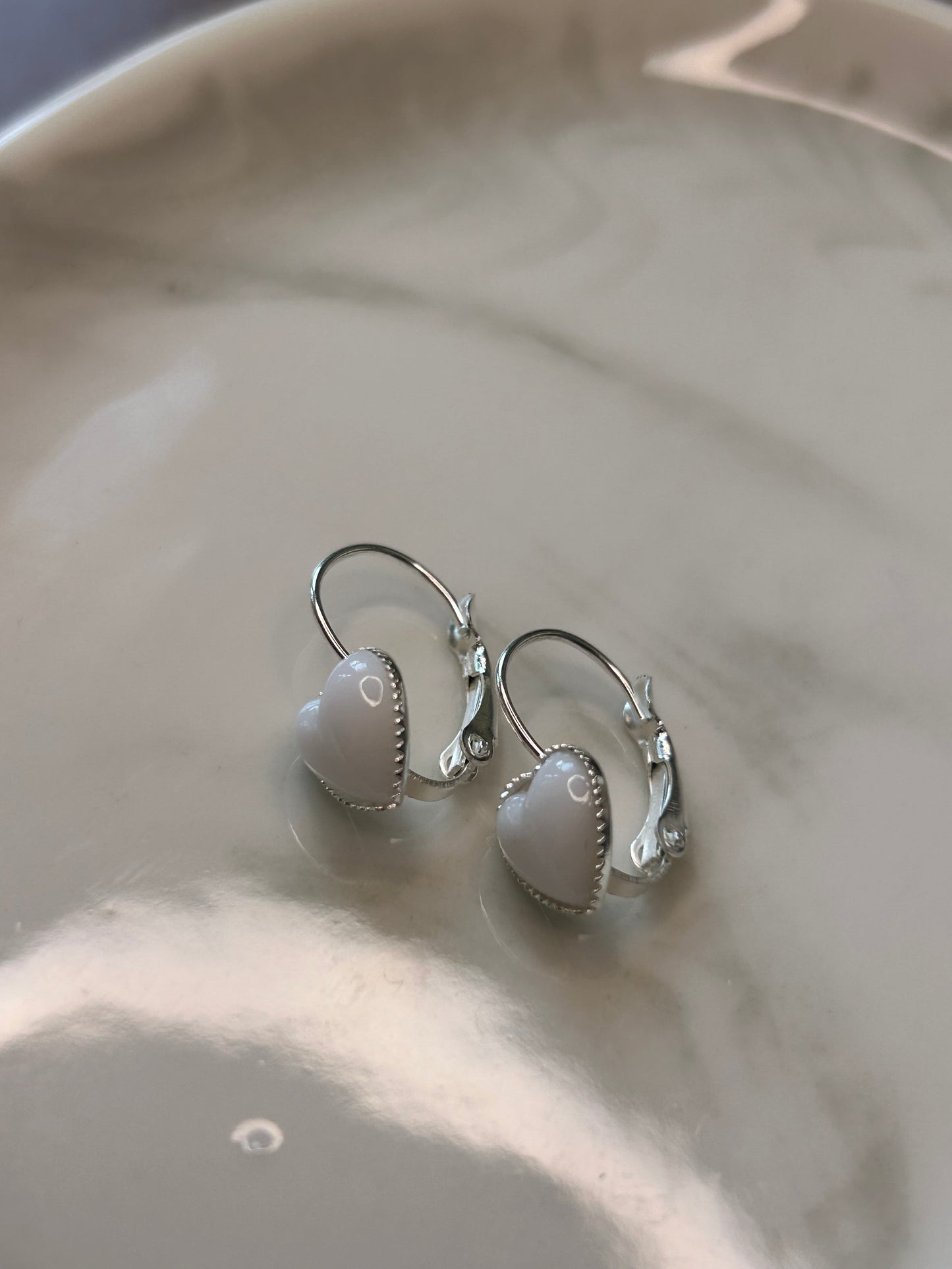 Aros corazón blanco