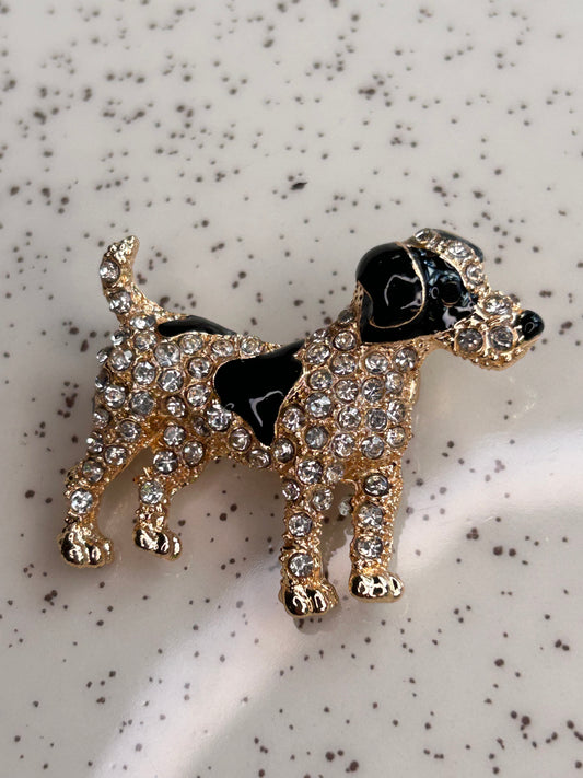 Prendedor perrito manchas