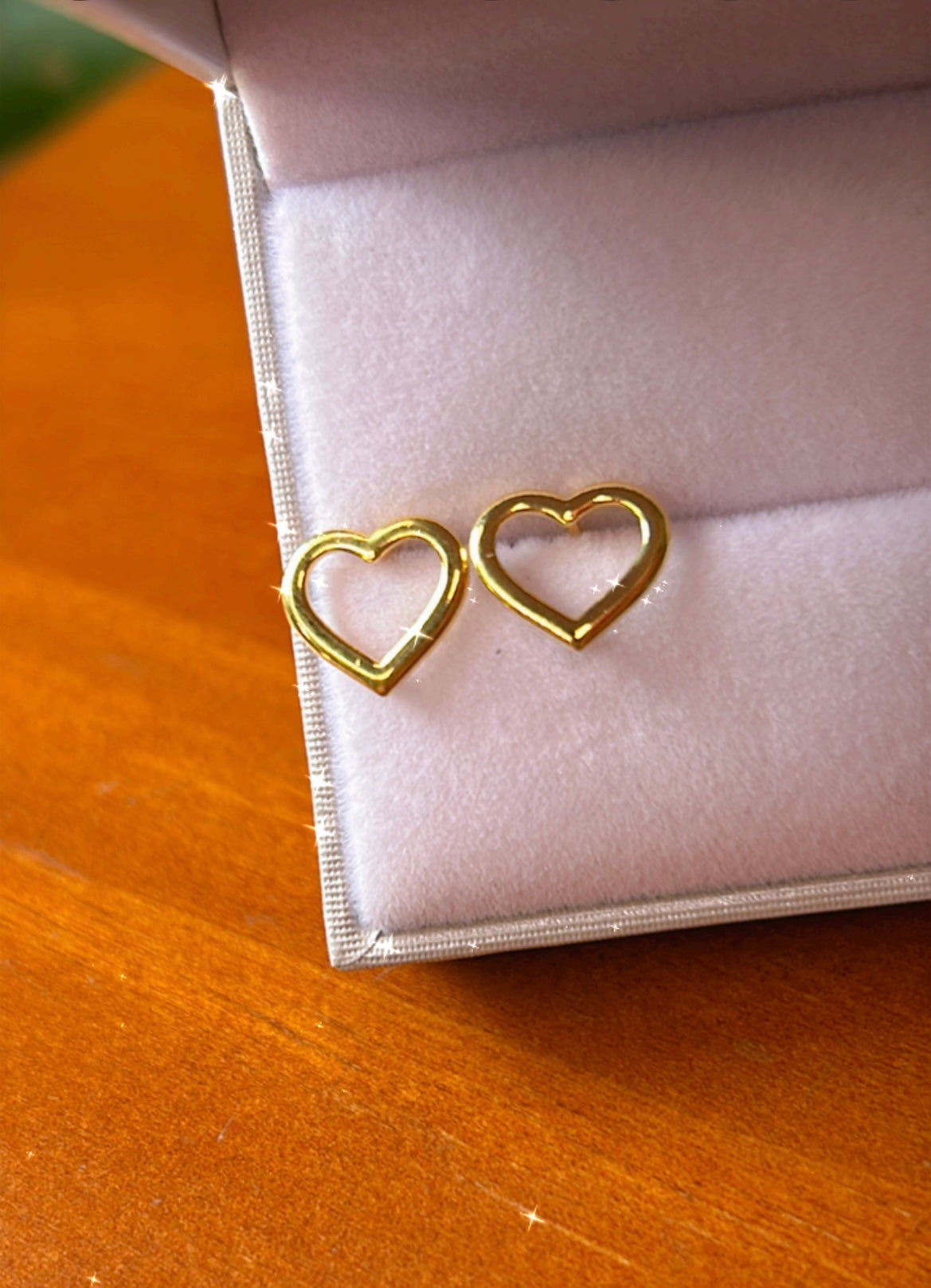 Caravanas corazones calados