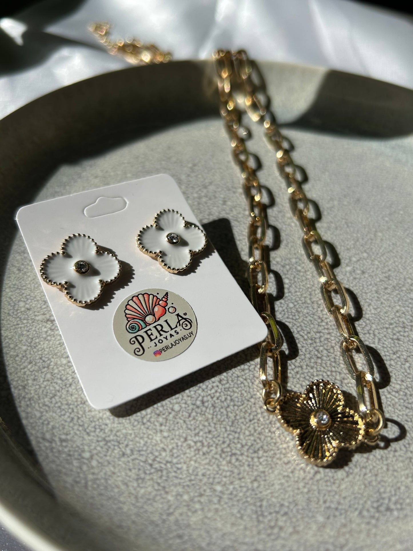 Conjunto Flor estilo VC Blanco