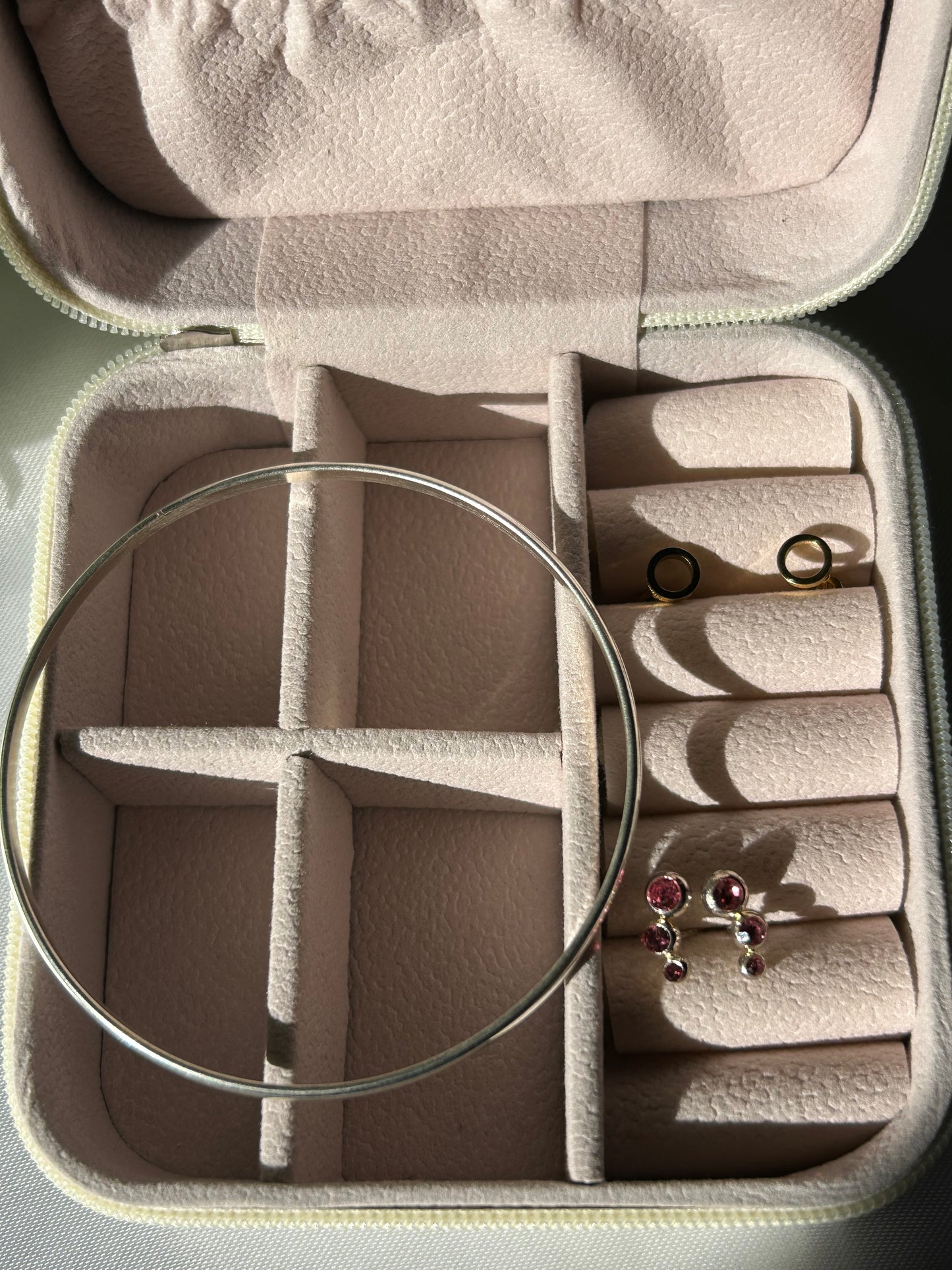 Alhajero armado modelo 3