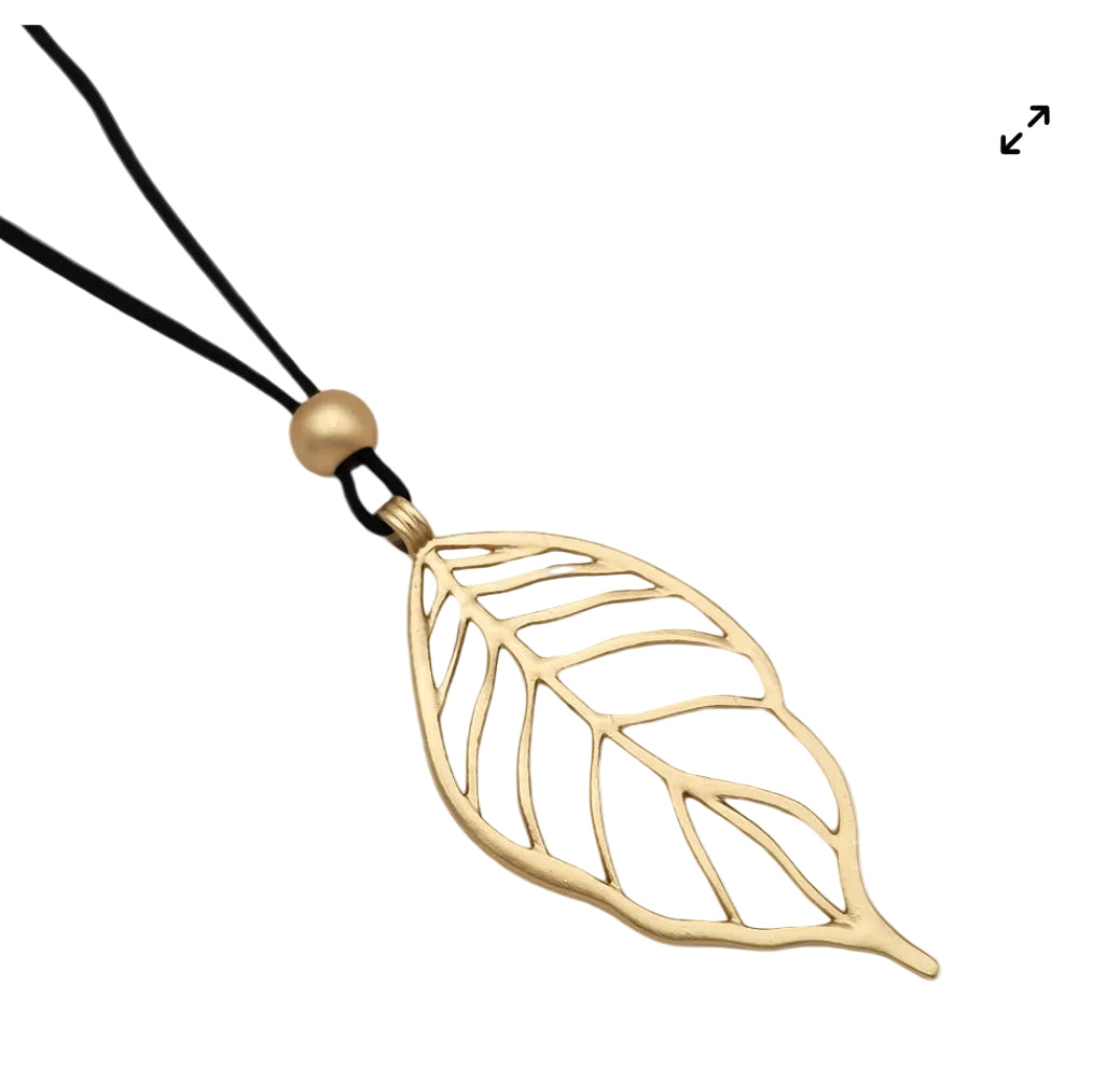 Collar con Tiento