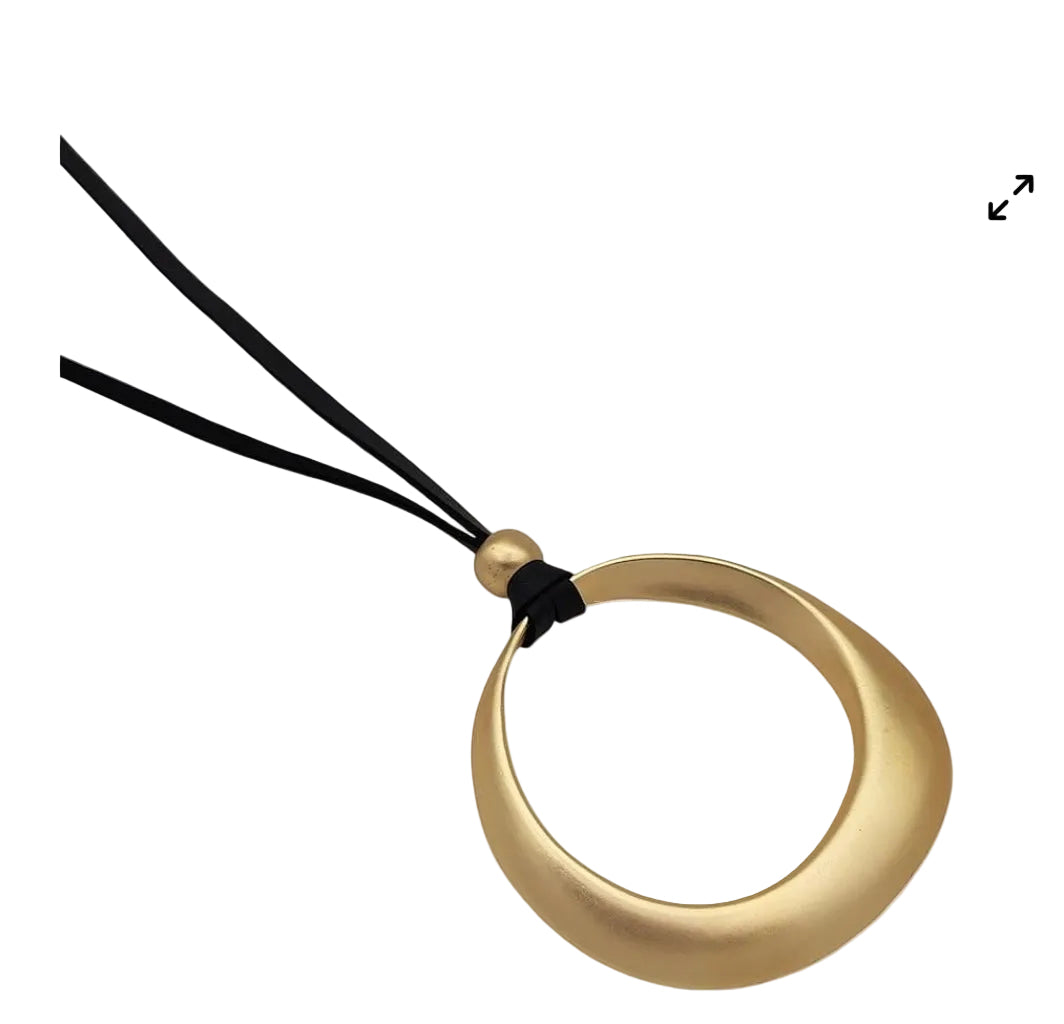 Collar con Tiento