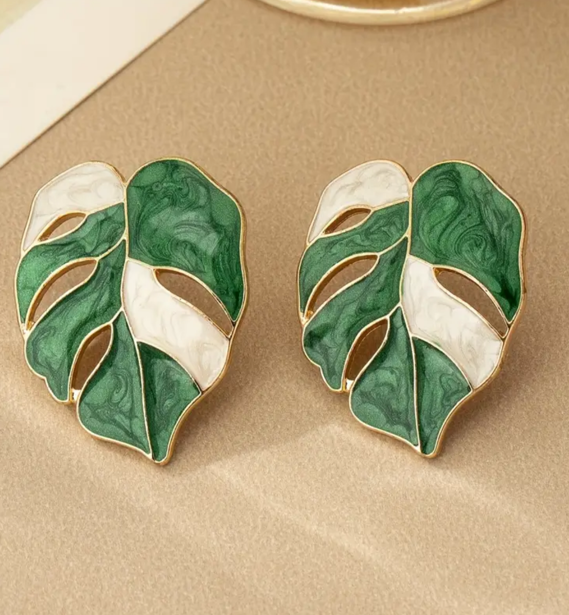 Caravanas Hojas green
